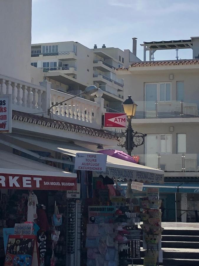 Apartamento Totalmente Reformado Con Piscina Y Jardines Al Lado De La Playa De La Carihuela トレモリノス エクステリア 写真